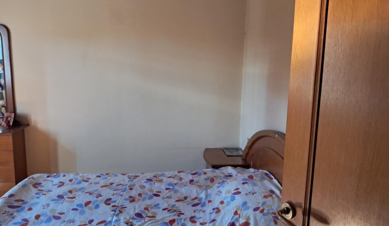 f2572a98-bfee-4652-8c25-503200400c1a