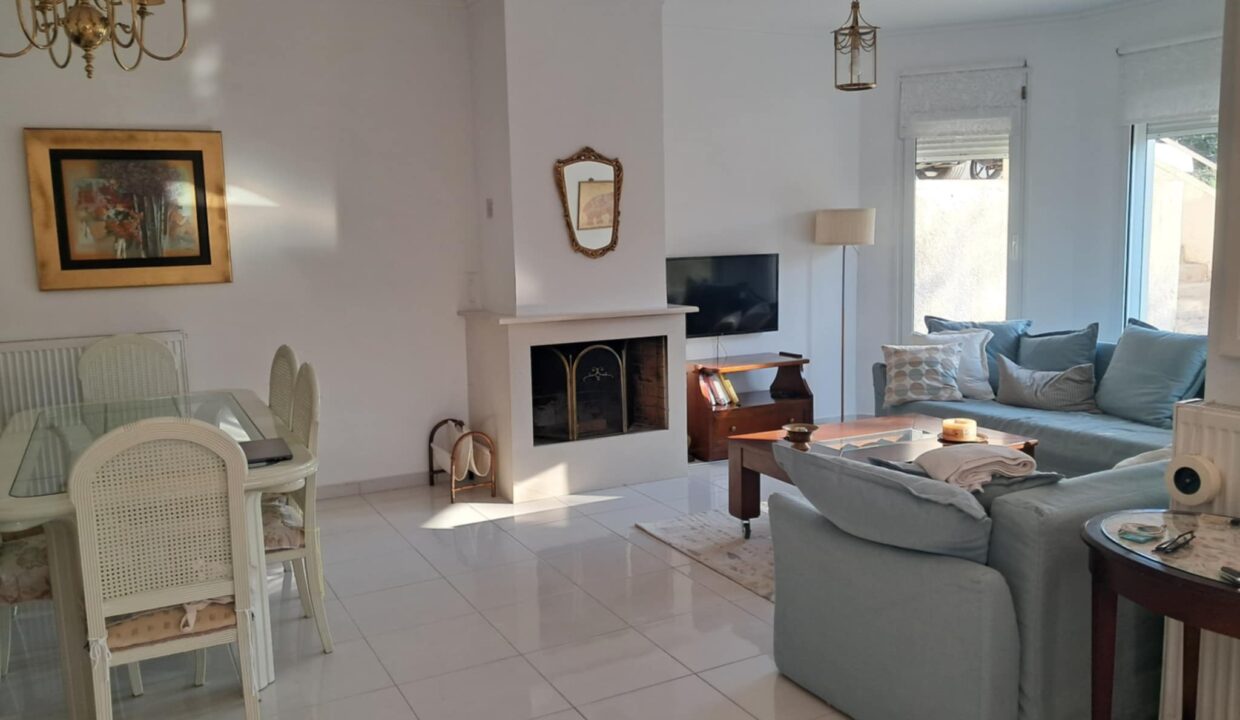 f369bf1f-63bf-4616-8100-877f64d02cbf