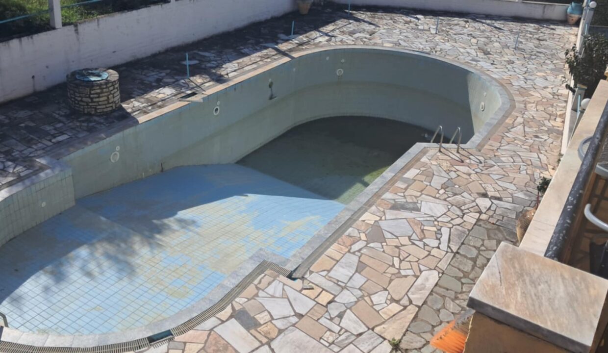 b31b0de1-ada6-4453-88a8-d0a340d44bee