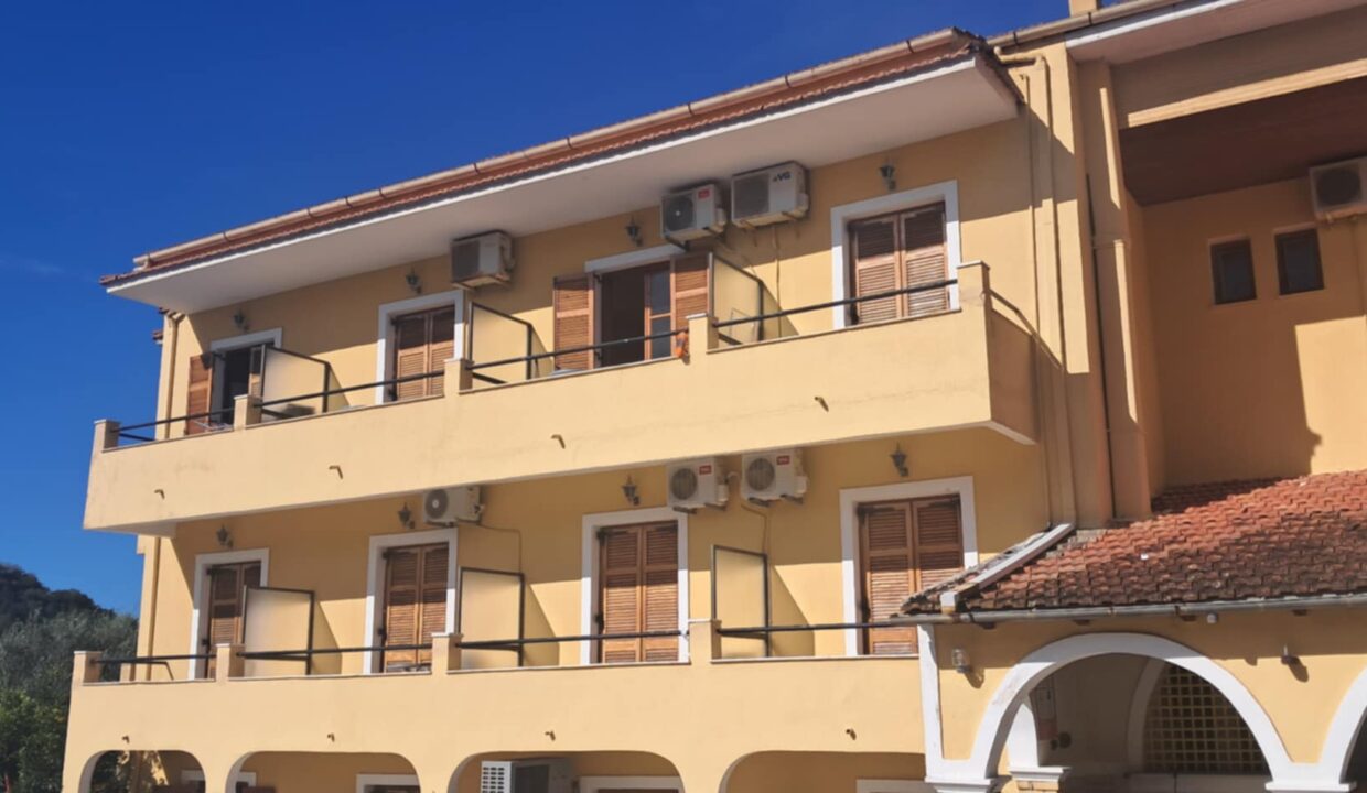 c1492d8c-4a81-4329-a109-29702b6c9041