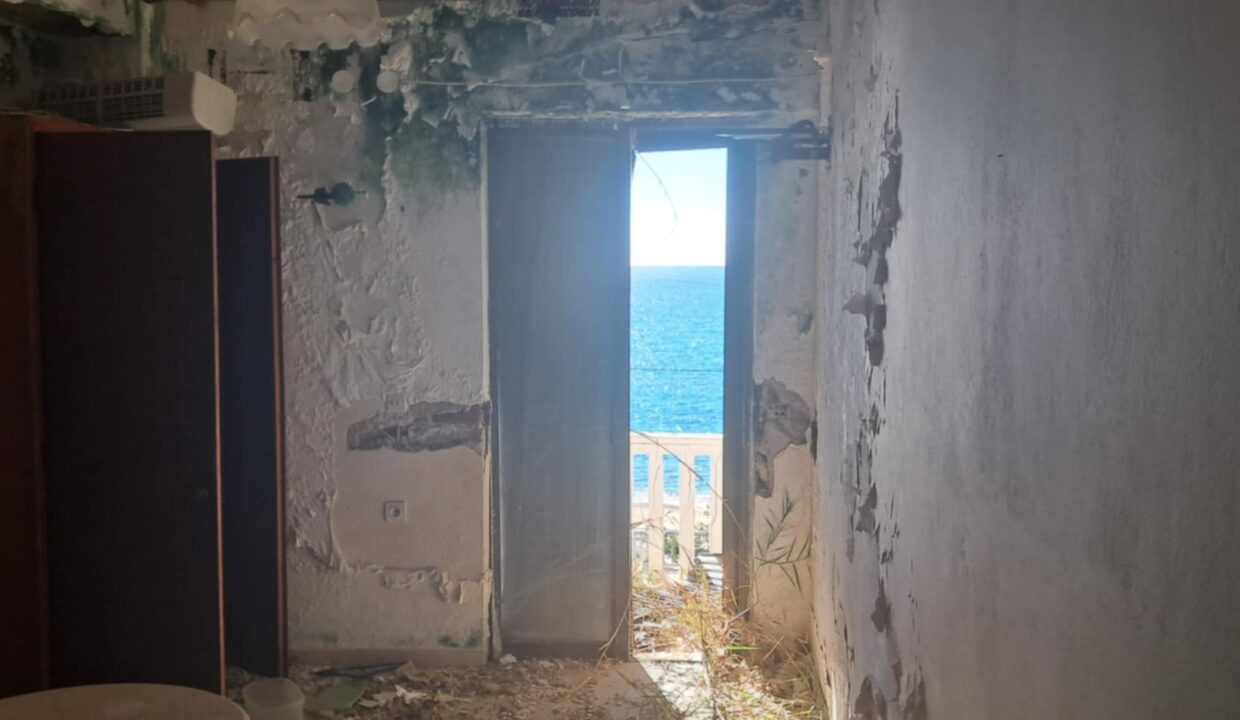 16e4b6a0-dc54-4021-af47-5d153481a3a5