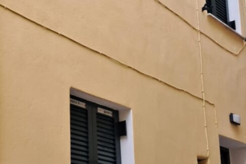 a2d24652-2bb3-4f6c-bfb3-7c49becf84f4