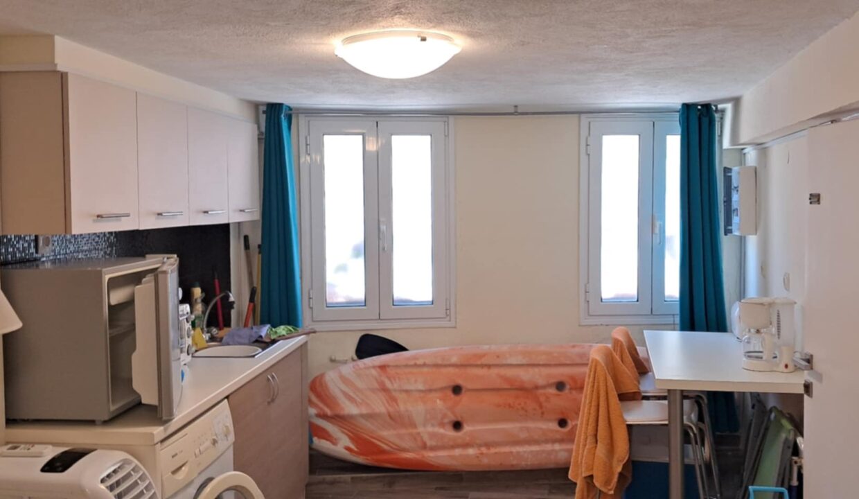 c2a8c851-53d4-4045-818a-465312b8c7bd