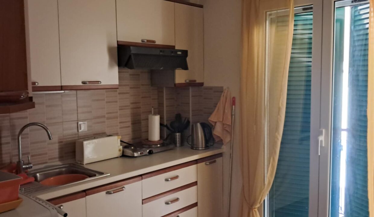 cee324ca-e8ed-46de-9856-c8847e678ac2